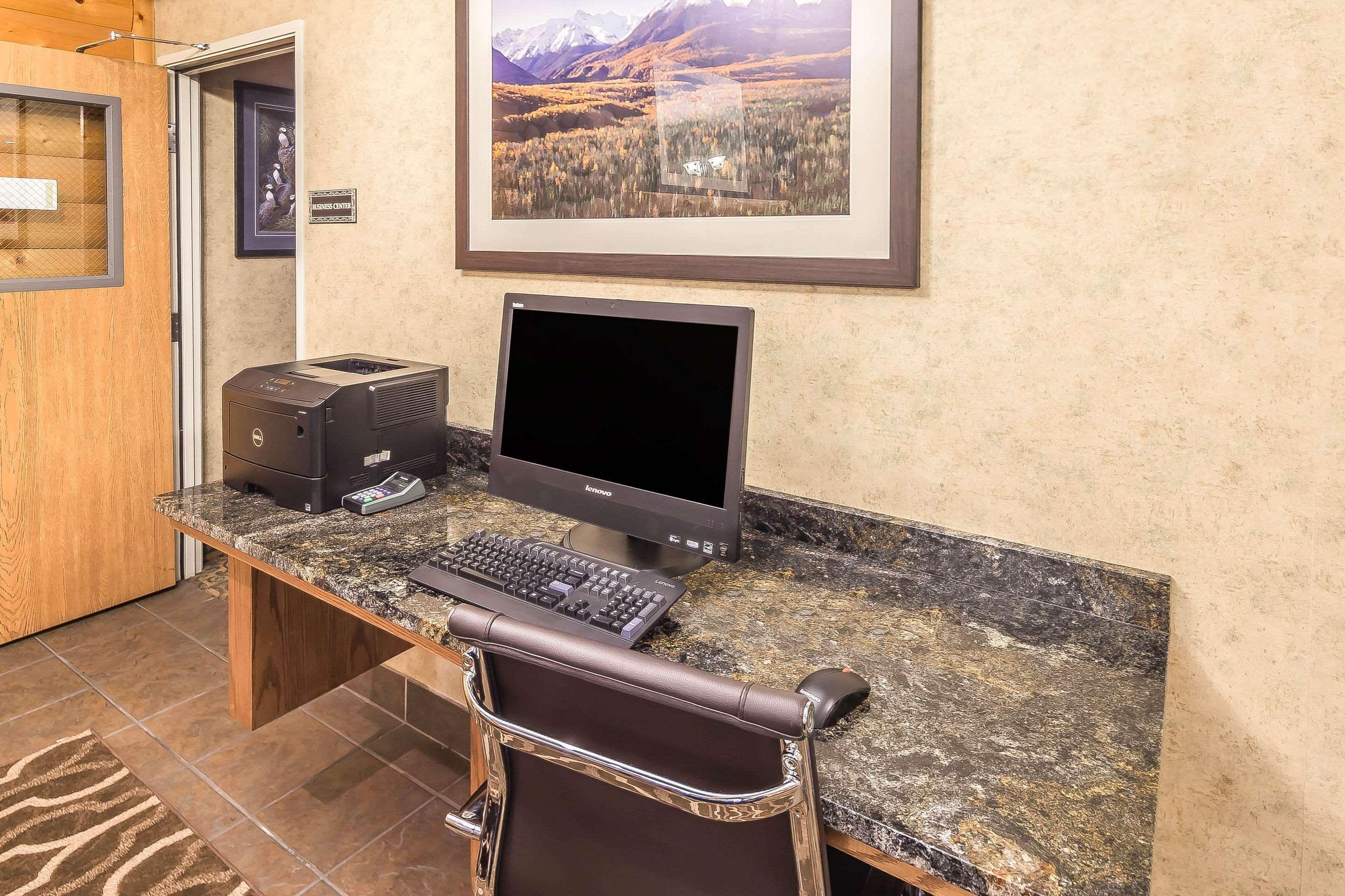 Comfort Suites Anchorage International Airport Exterior foto