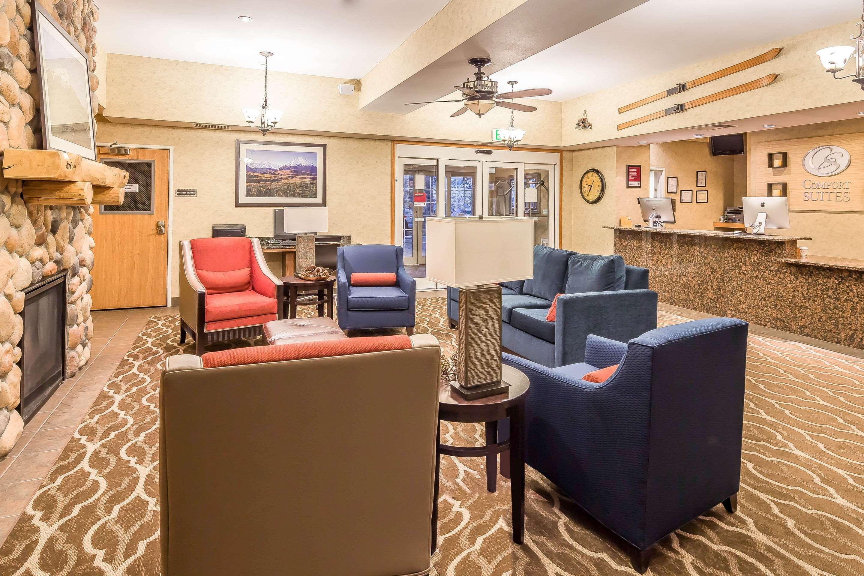 Comfort Suites Anchorage International Airport Exterior foto